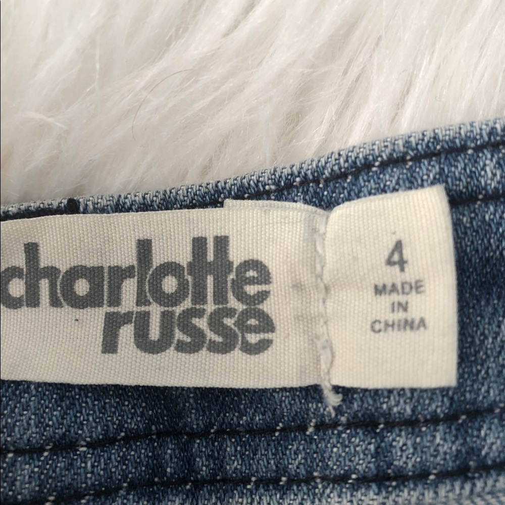 Shorts - Picture 4 of 4